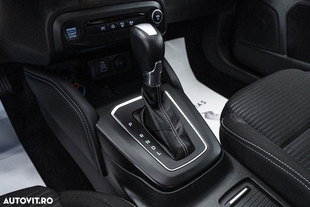 Ford Focus 1.0 EcoBoost MHEV Titanium - 19