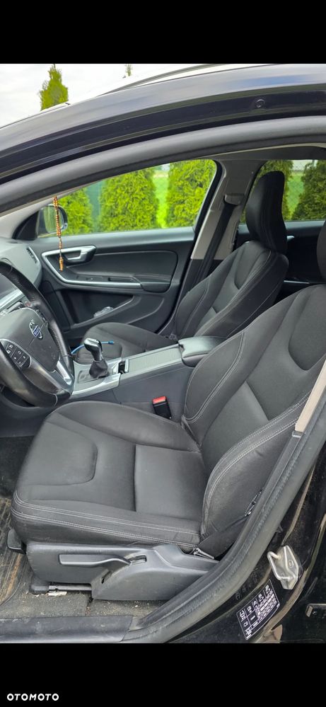 Volvo V60 Cross Country D3 Kinetic - 8