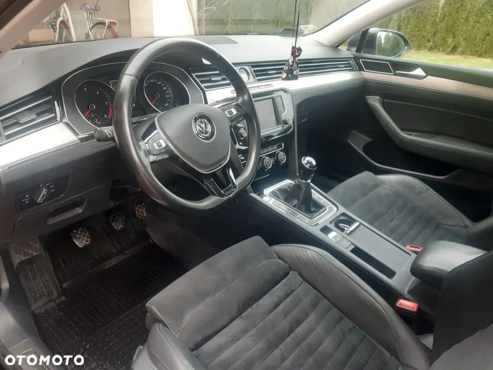 Volkswagen Passat 2.0 TDI BMT Highline - 7