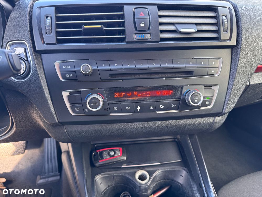 BMW Seria 1 118d - 17