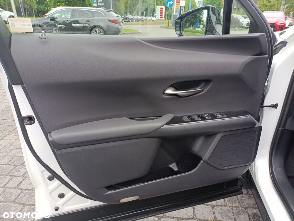 Lexus UX 250h GPF Business 2WD - 16