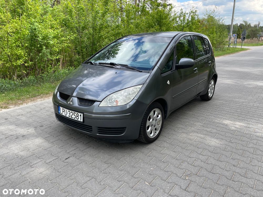 Mitsubishi Colt - 1