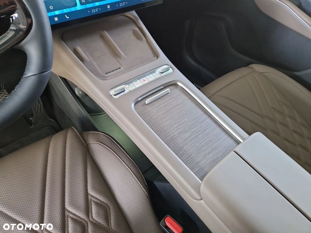 Omoda 7 1.5 T-GDi Super Hybrid Premium - 33