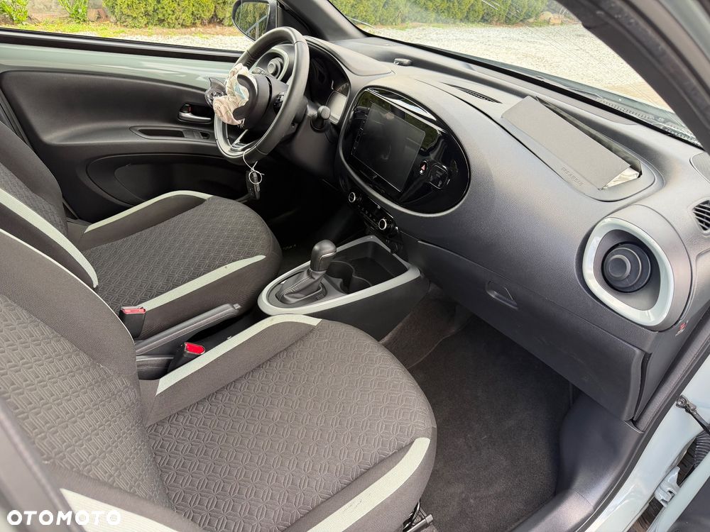 Toyota Aygo X x-shift x-trend - 13