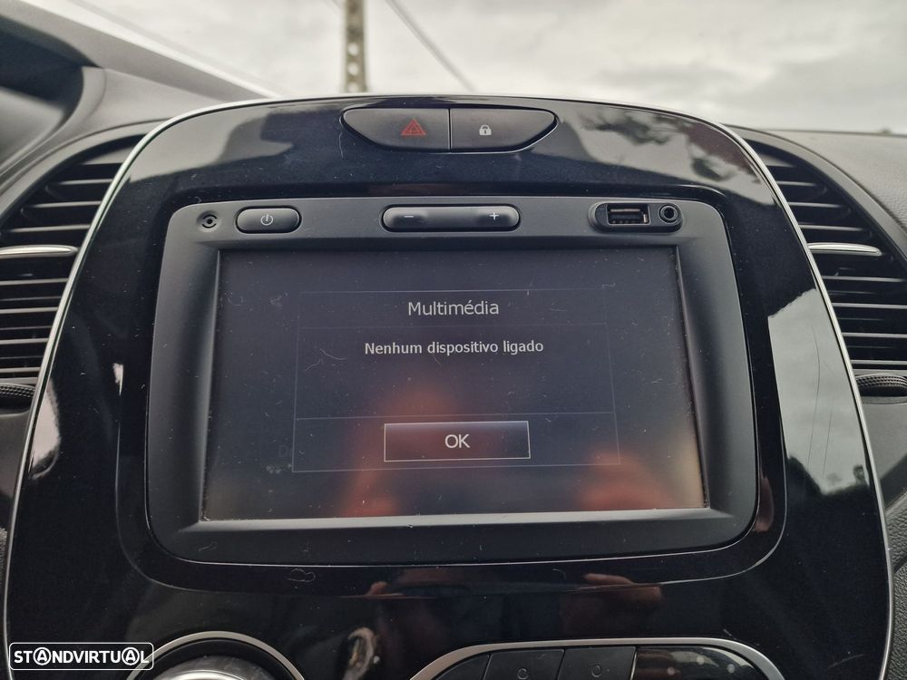 Renault Captur 1.2 TCe Exclusive EDC - 31