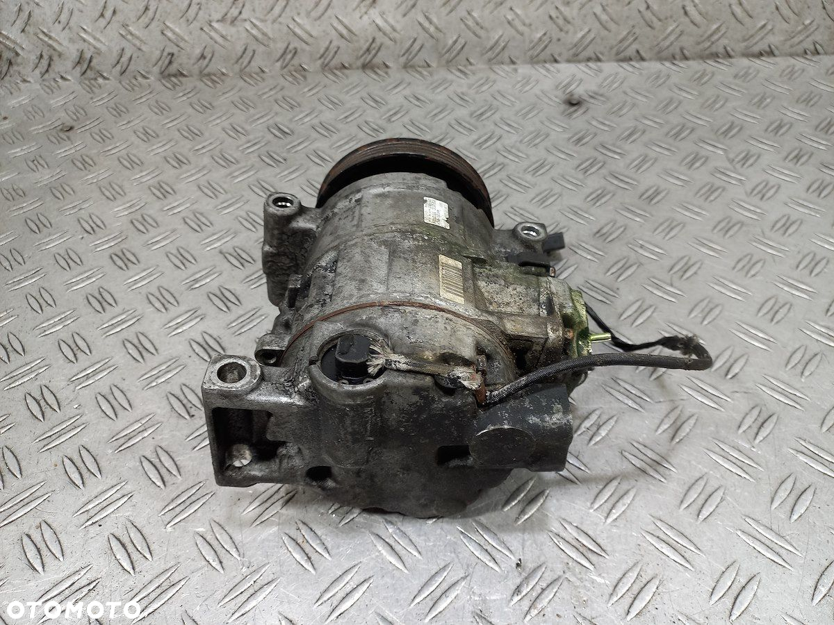 POMPA, SPRĘŻARKA KLIMATYZACJI AUDI A4 B6 447220-8434 2.5 TDI - 7