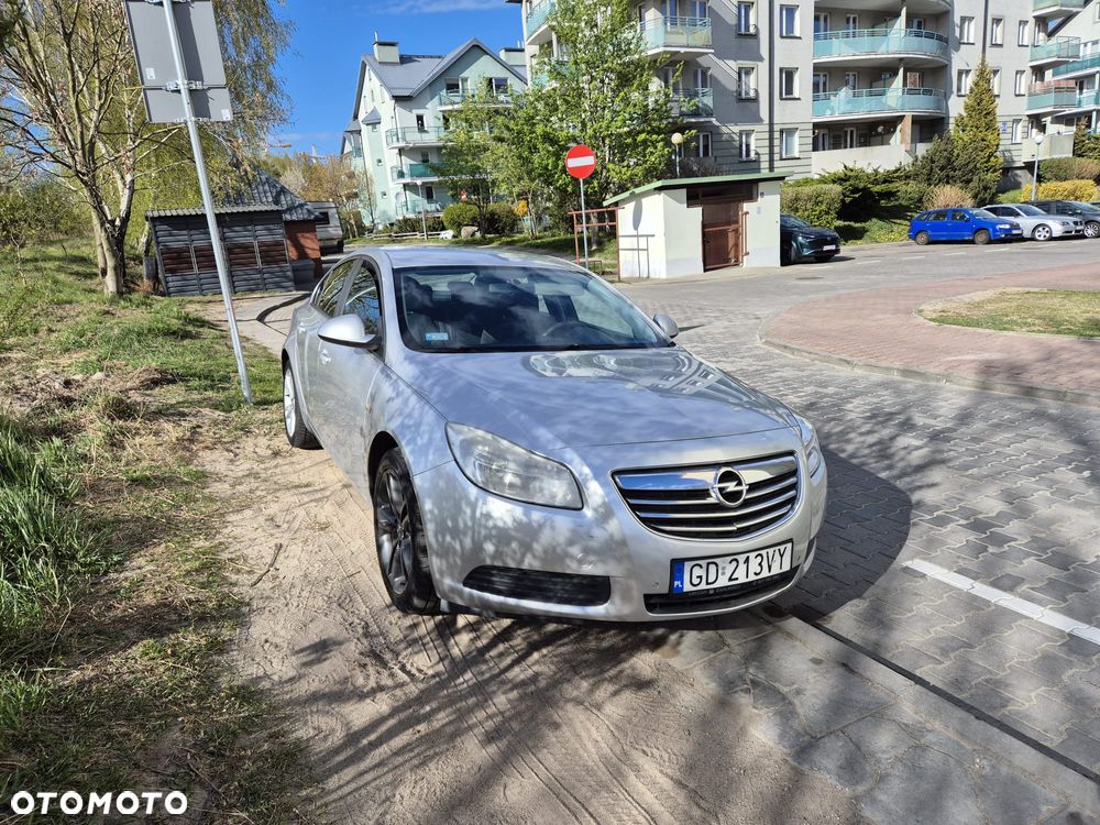 Opel Insignia - 1