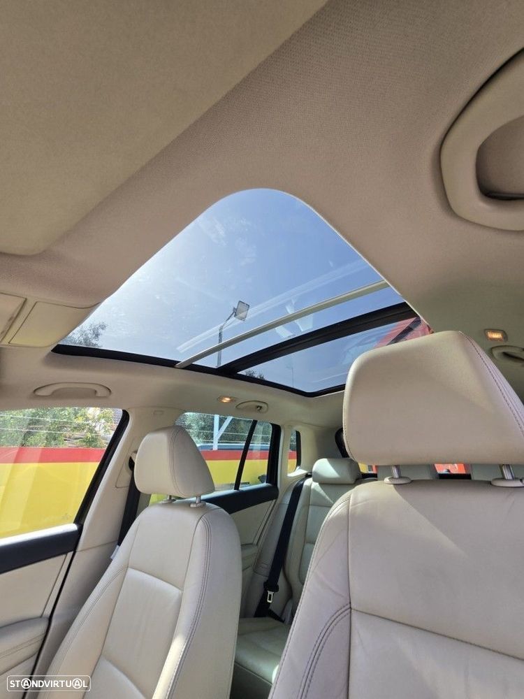 VW Tiguan 1.4 TSI Sport 4Motion - 29