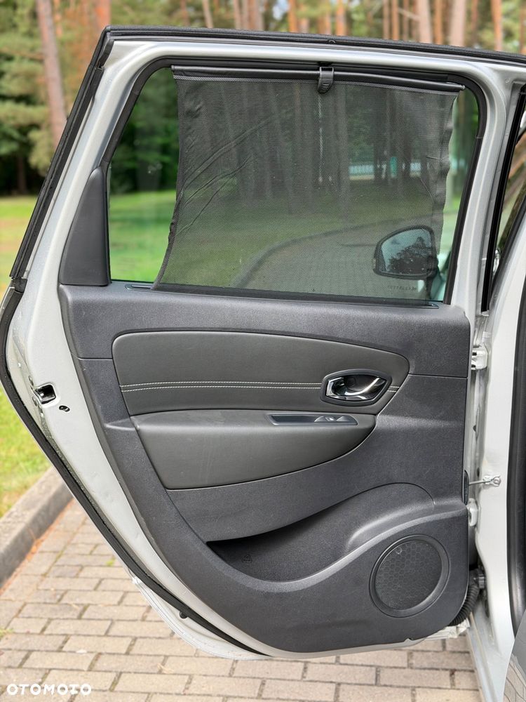 Renault Scenic ENERGY TCe 130 INTENS - 15
