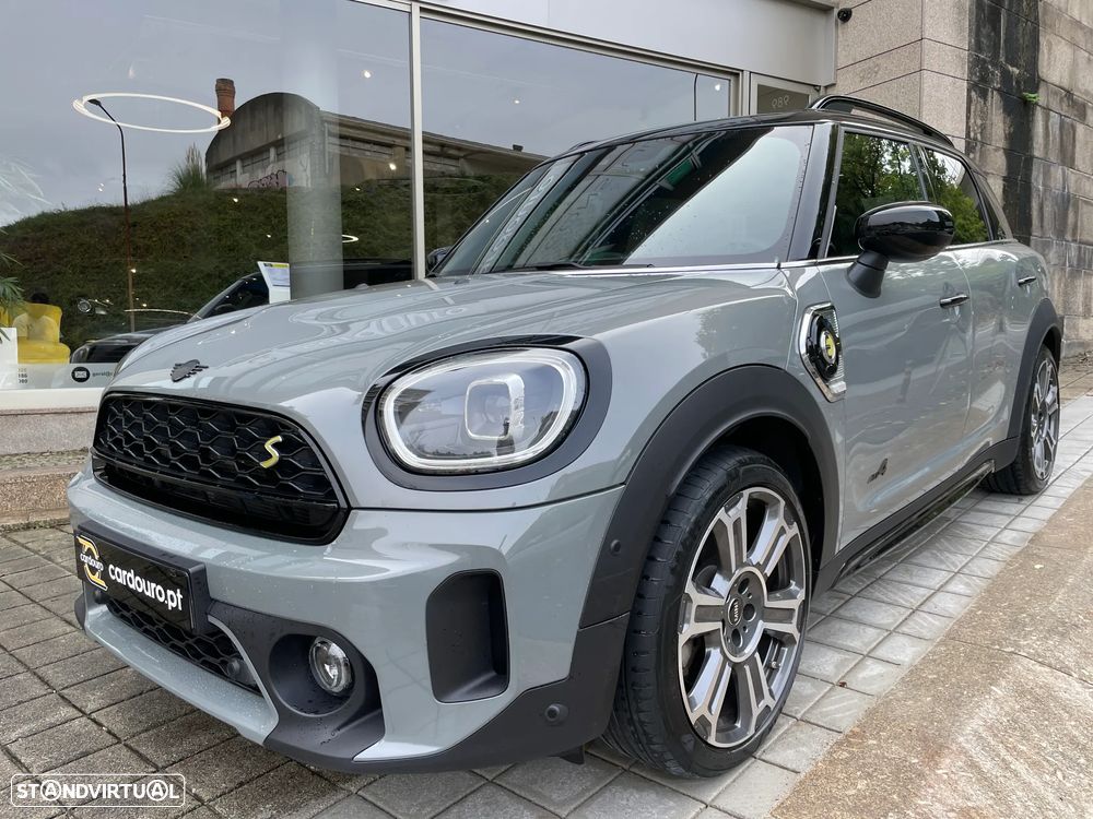MINI Countryman Cooper SE ALL4 Auto - 4