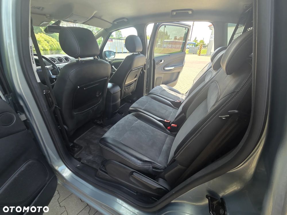 Ford S-Max 2.0 TDCi DPF Titanium - 27