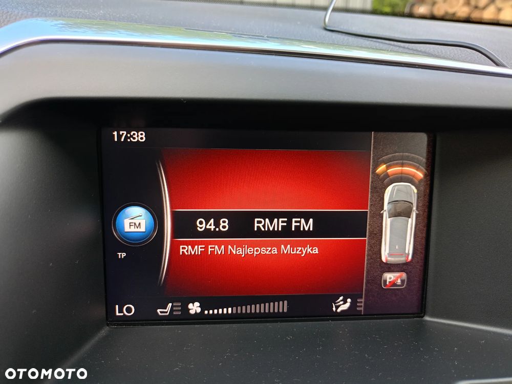 Volvo XC 60 D4 AWD Summum - 28