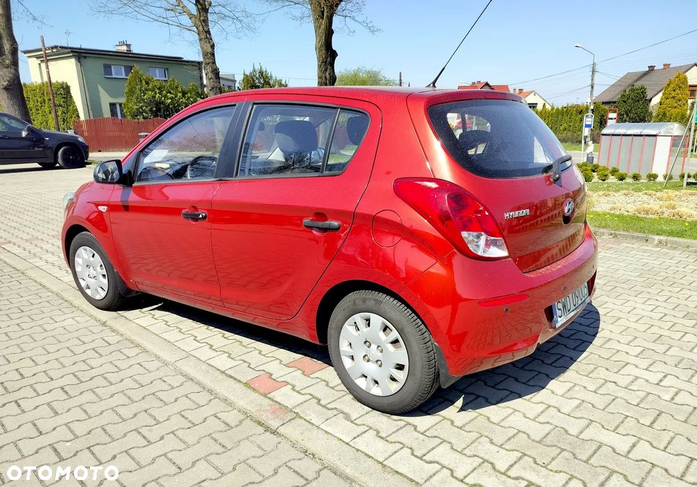 Hyundai i20 1.25 Classic + - 3