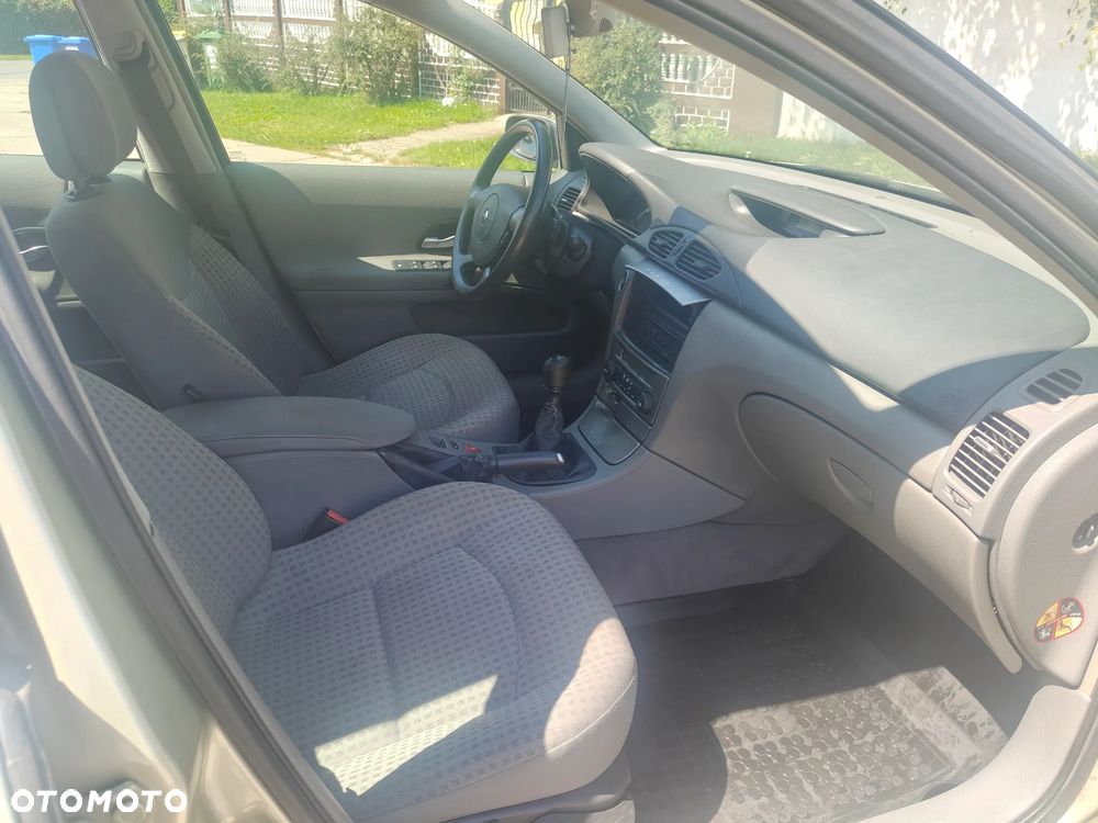 Renault Laguna 1.9 dCi Expression - 5