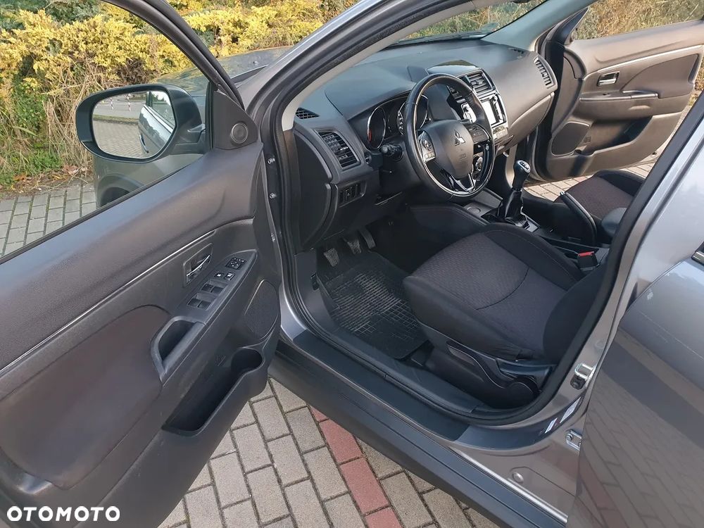 Mitsubishi ASX 1.6 2WD Edition 100+ - 12