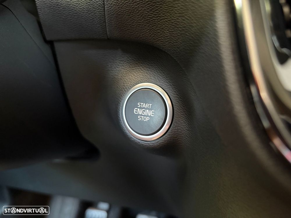 Volvo XC 40 2.0 D3 Momentum Plus - 18
