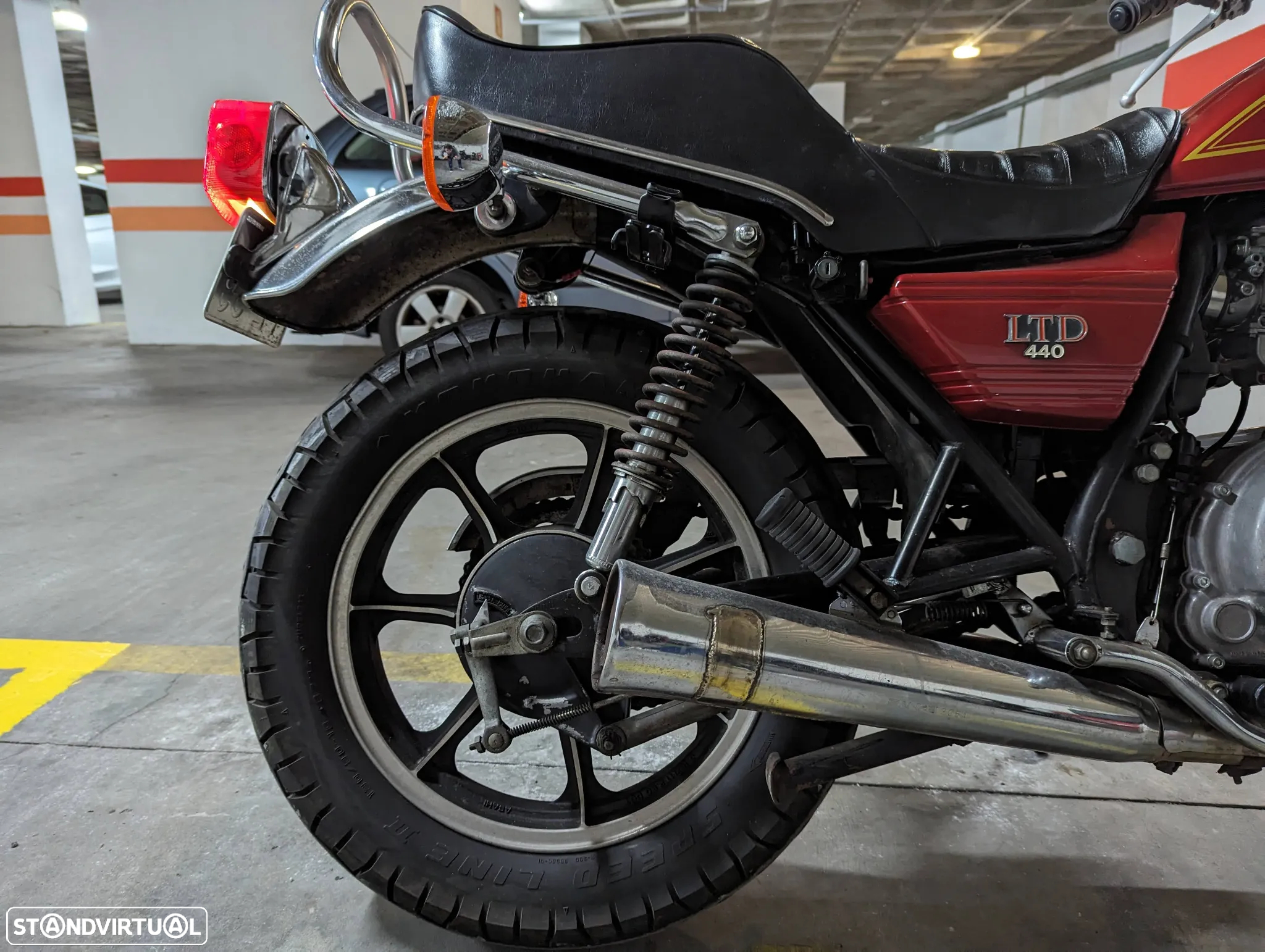 Kawasaki LTD 440 - 7