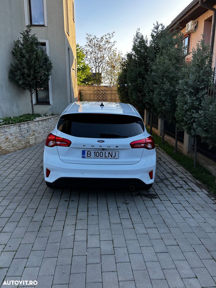Ford Focus 1.5 EcoBlue Titanium Business - 4