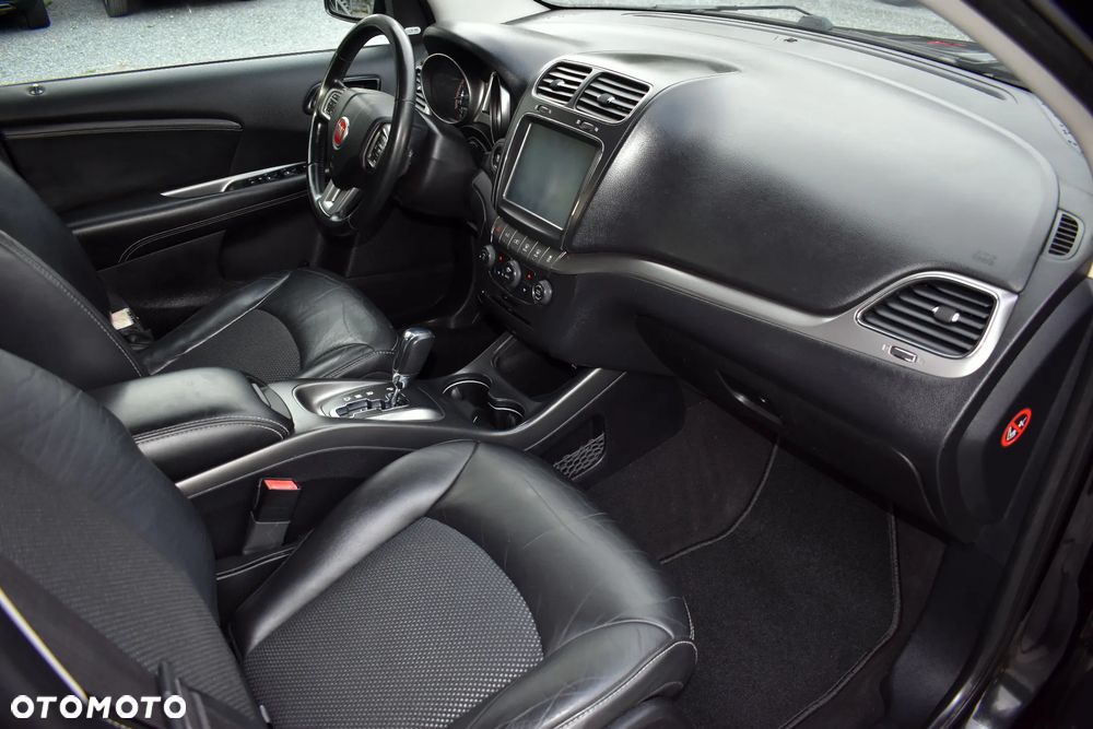 Fiat Freemont 2.0 Multijet 16V DPF Automatik Allrad Cross - 33
