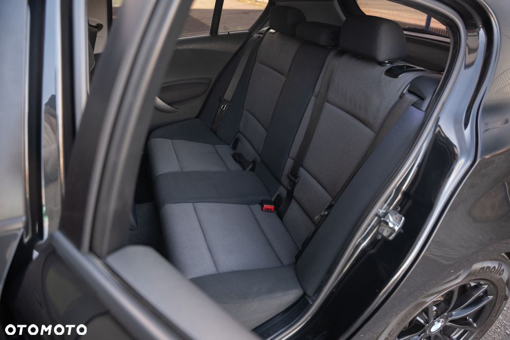 BMW Seria 1 118d - 34