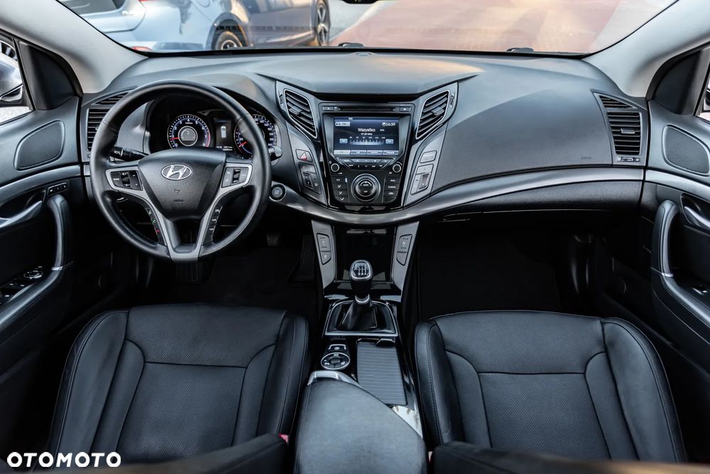 Hyundai i40 2.0 Premium - 26