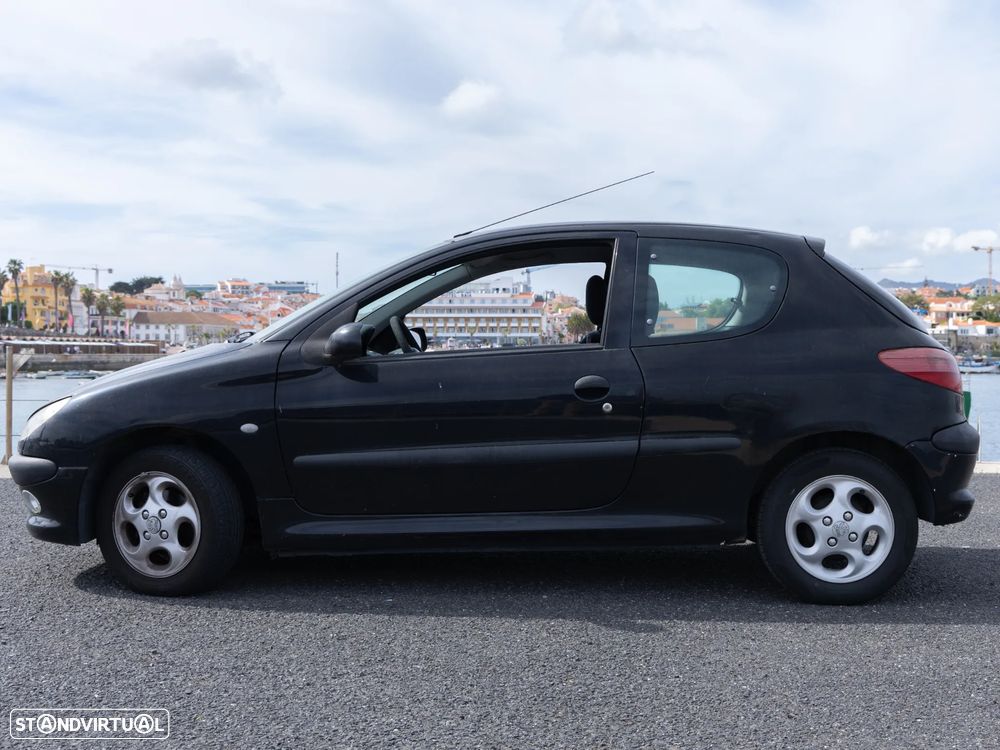Peugeot 206 1.1 XT - 3