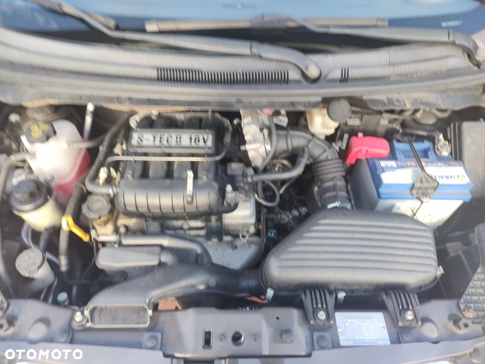 Chevrolet Spark - 24
