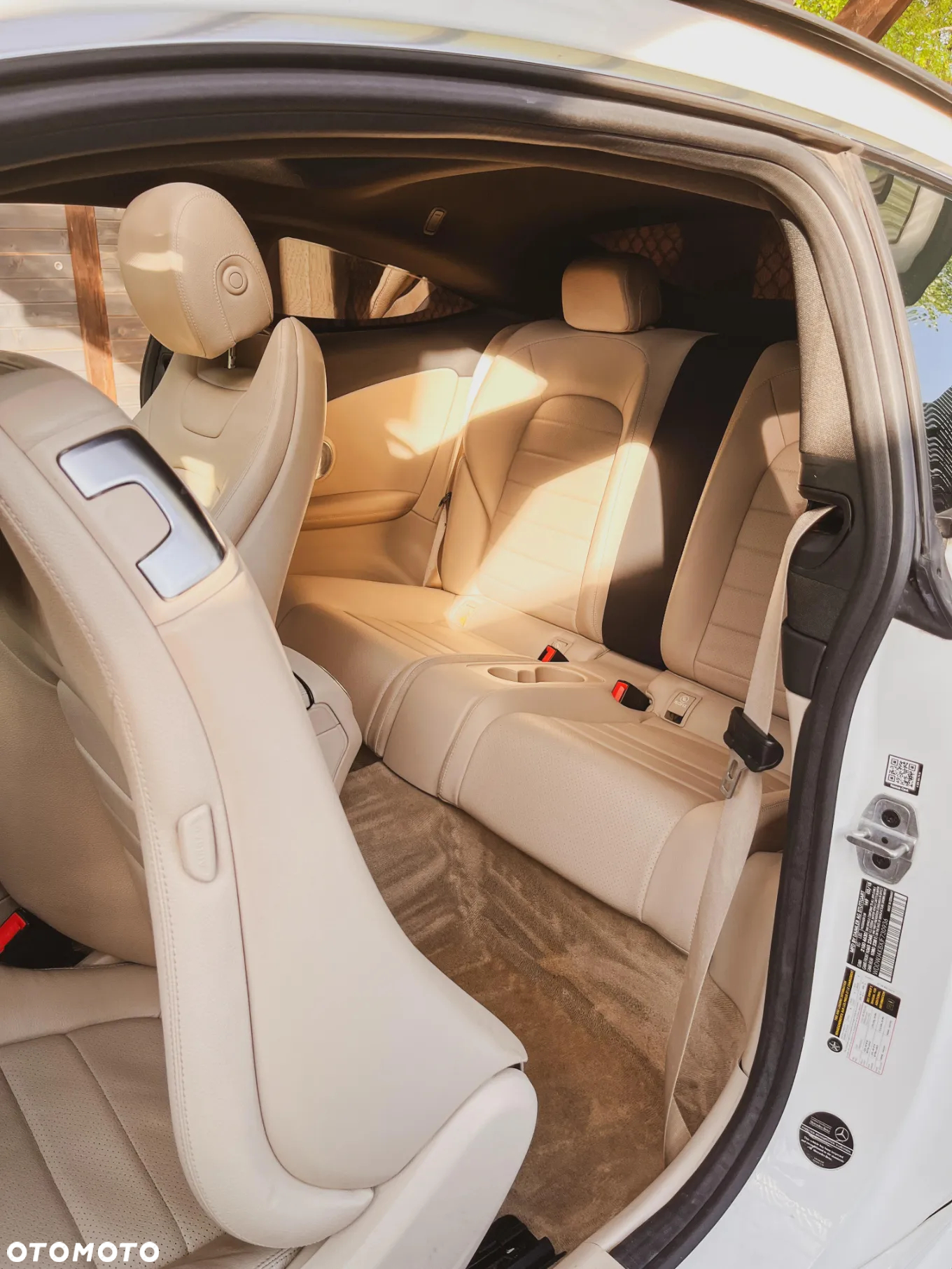 Mercedes-Benz Klasa C 300 9G-TRONIC - 13
