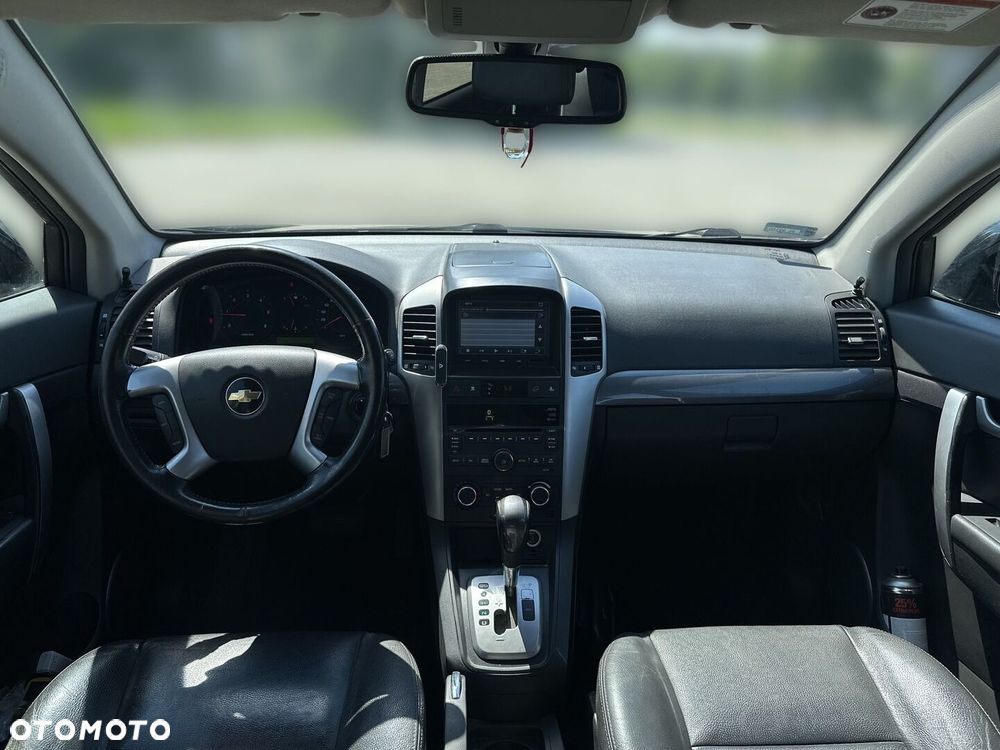 Chevrolet Captiva - 4