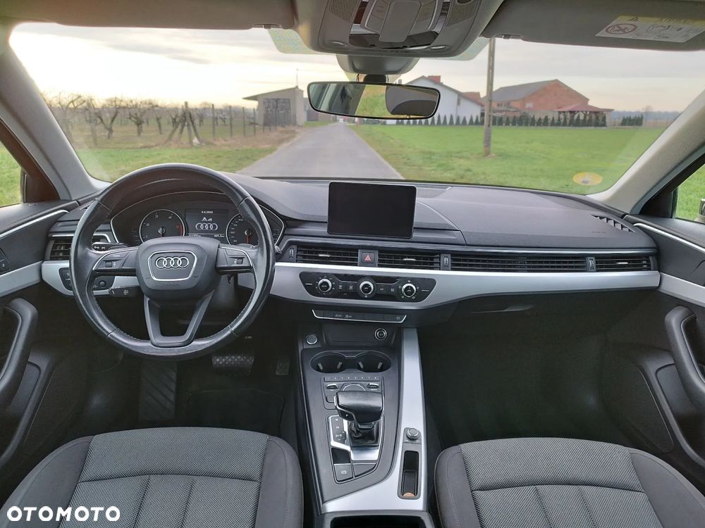 Audi A4 Avant 2.0 TDI S tronic - 14