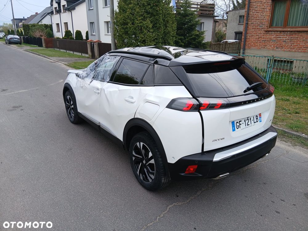 Peugeot 2008 1.2 PureTech GT S&S EAT8 - 12