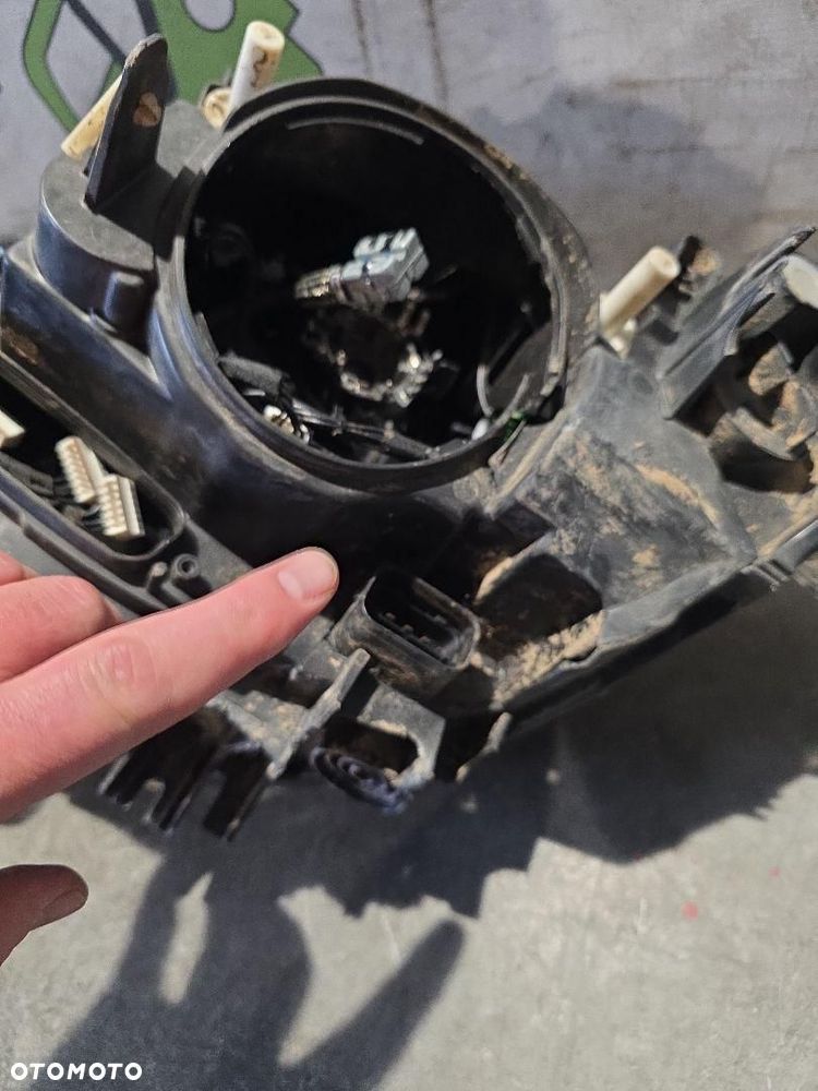 BMW M2 LAMPA PRAWY PRZÓD 7304466 - 7