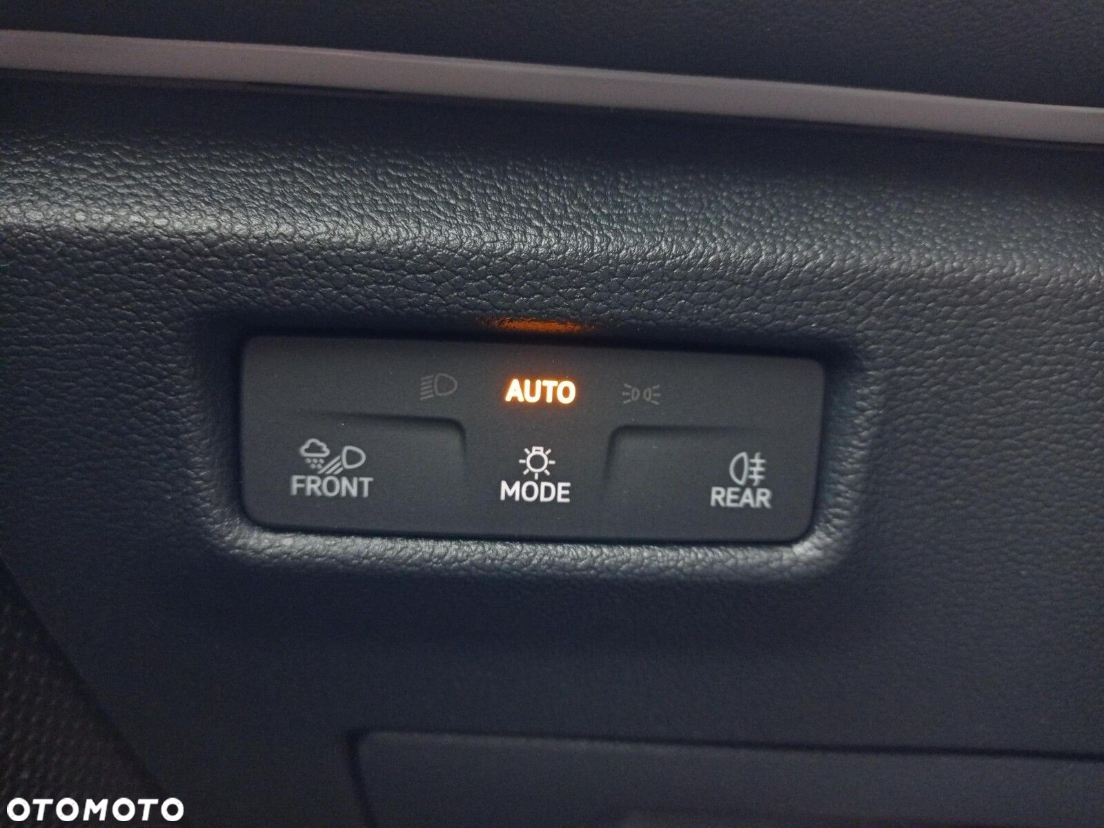 Volkswagen Tiguan 1.5 eHybrid PHEV R-Line Plus DSG - 22