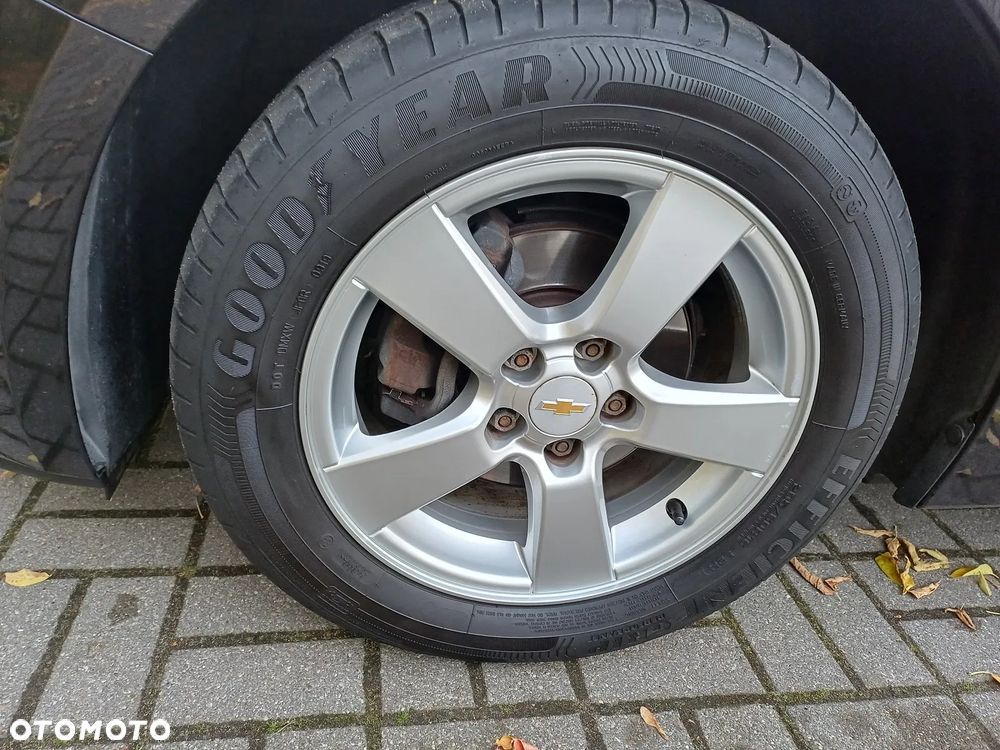 Chevrolet Cruze - 18