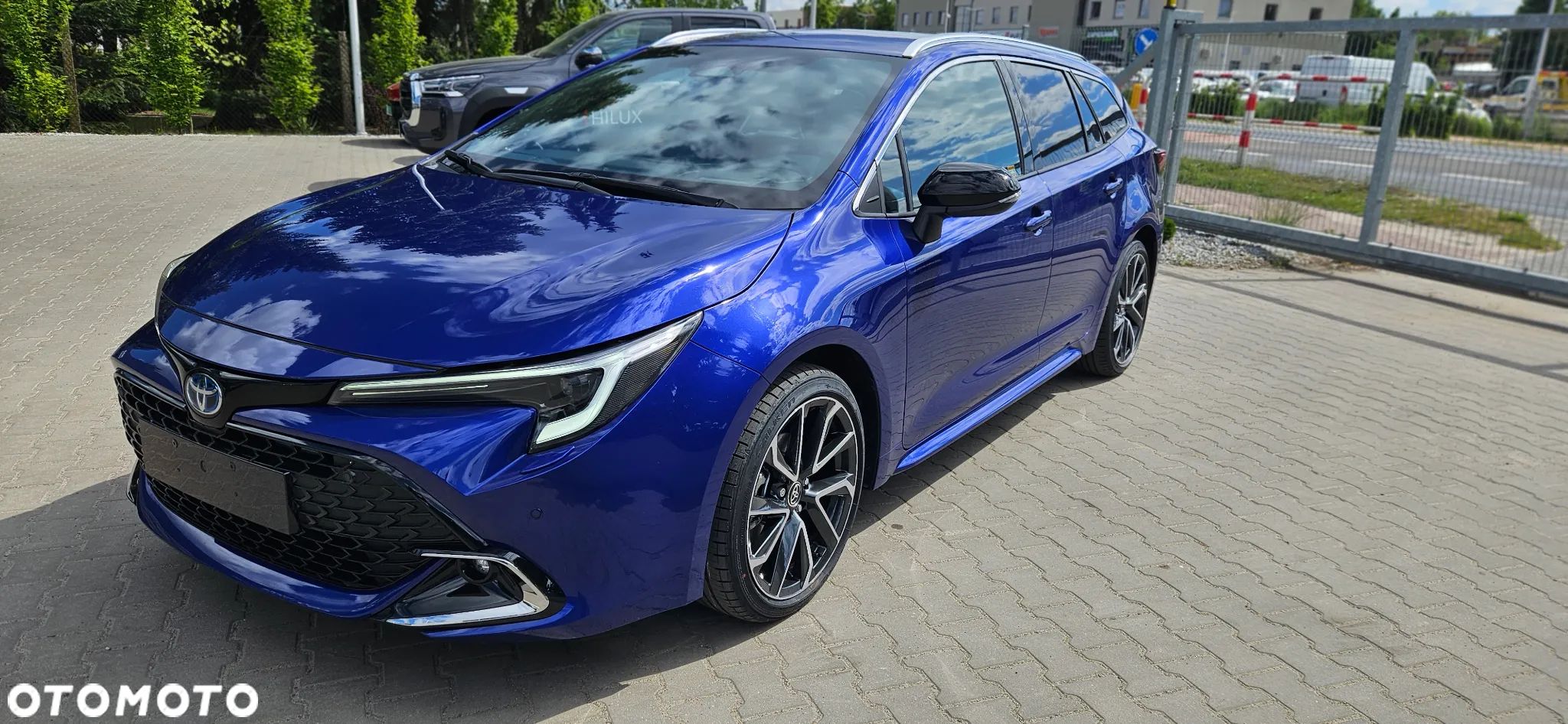 Toyota Corolla 1.8 Hybrid Executive - 1