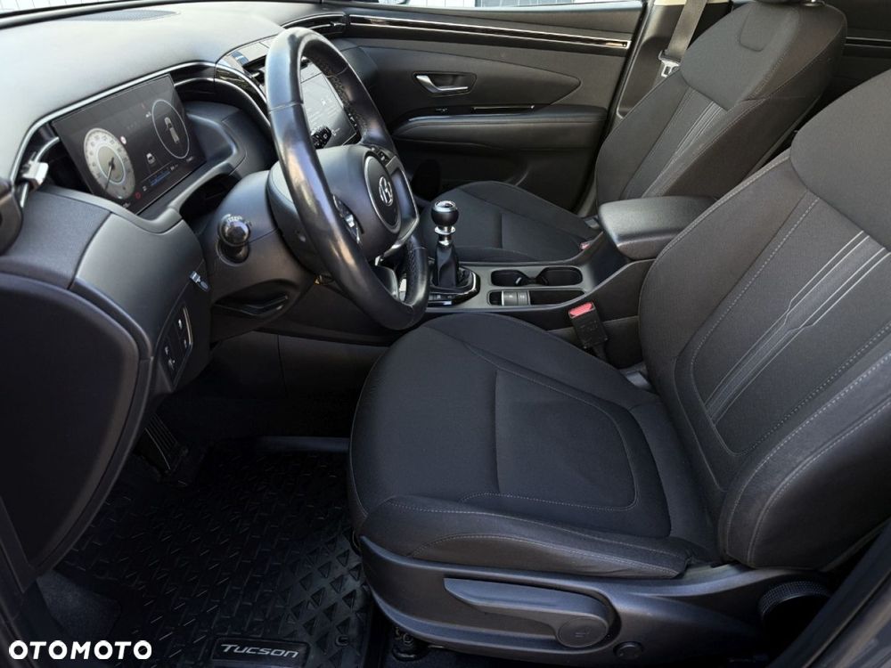 Hyundai Tucson - 16