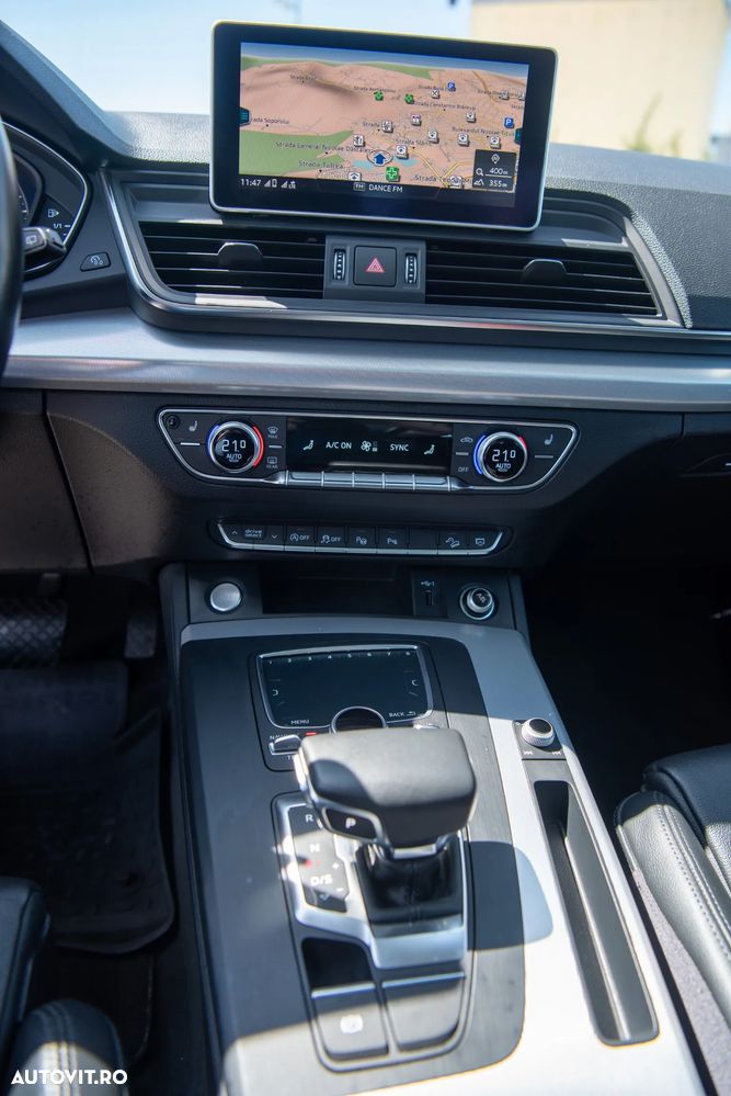 Audi Q5 2.0 TDI Quattro S tronic Design - 4