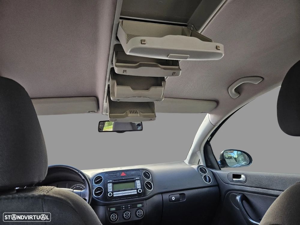 VW Golf Plus 1.9 TDi Trendline AC - 22