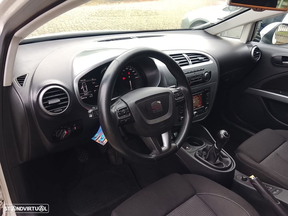 SEAT Leon 1.6 TDI Sport - 14
