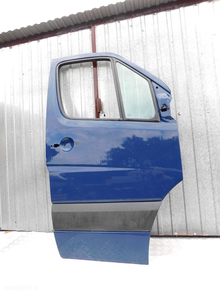 Drzwi Przednie Prawe Pasażera Mercedes Sprinter W906 VW Crafter Niebieskie OEM - 3