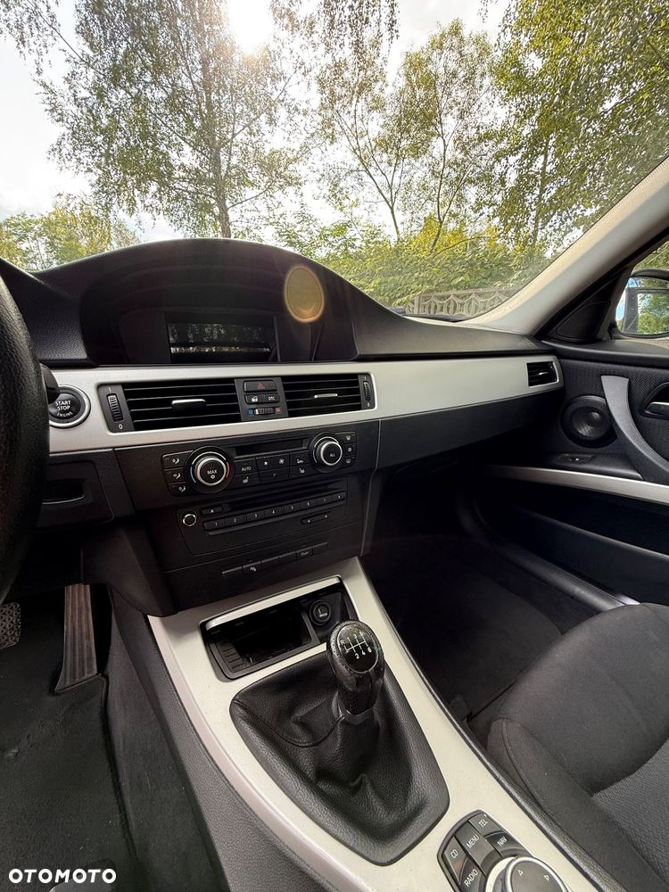 BMW Seria 3 - 13