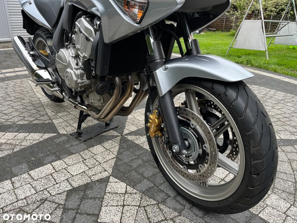 Honda CBF - 16