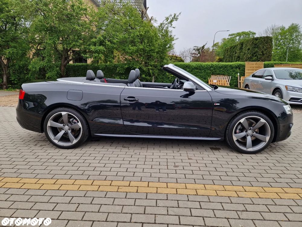 Audi A5 Cabrio - 12