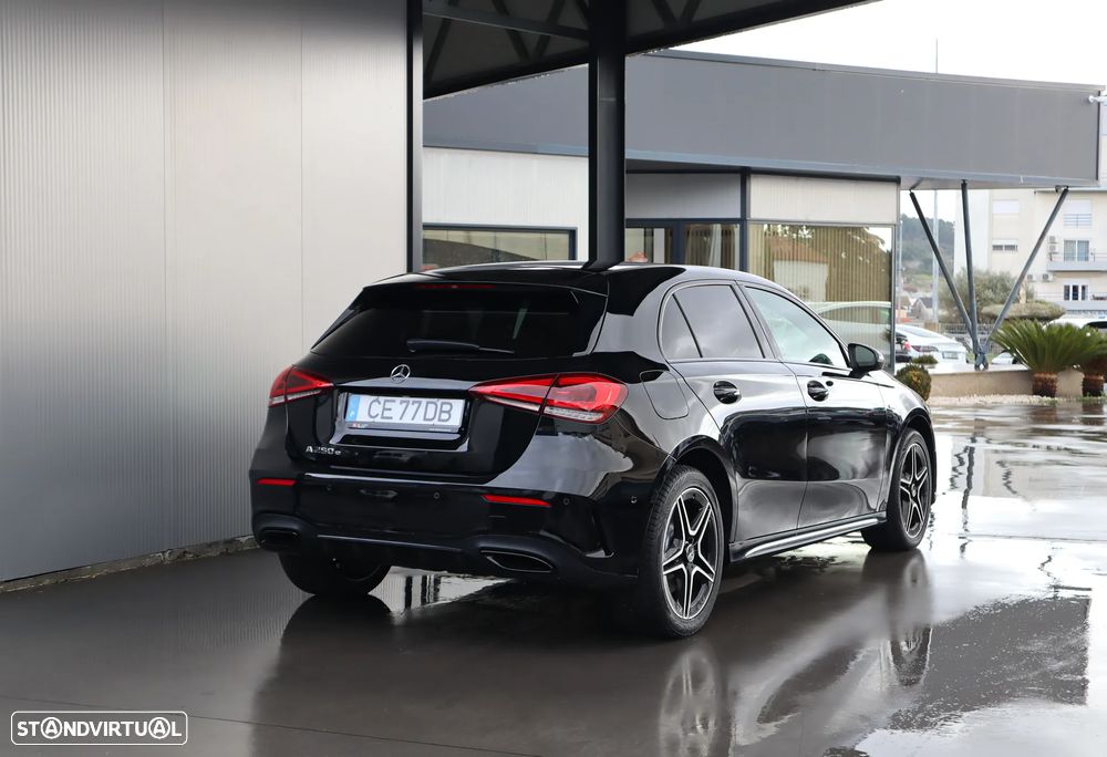 Mercedes-Benz A 250 e 8G-DCT AMG Line - 2