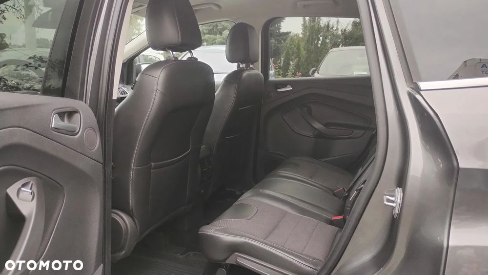 Ford Kuga 1.5 EcoBoost 2x4 Individual - 13