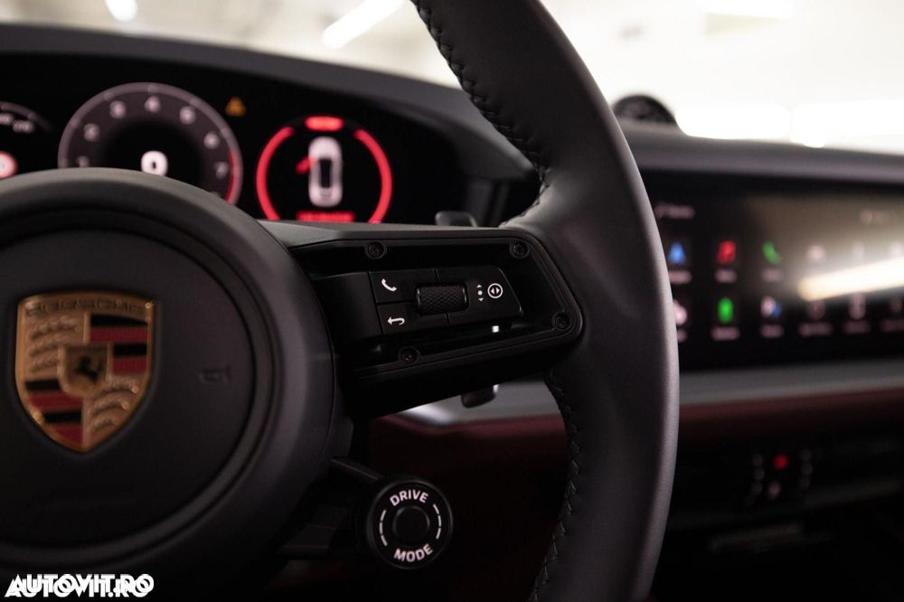 Porsche Cayenne Coupe - 22