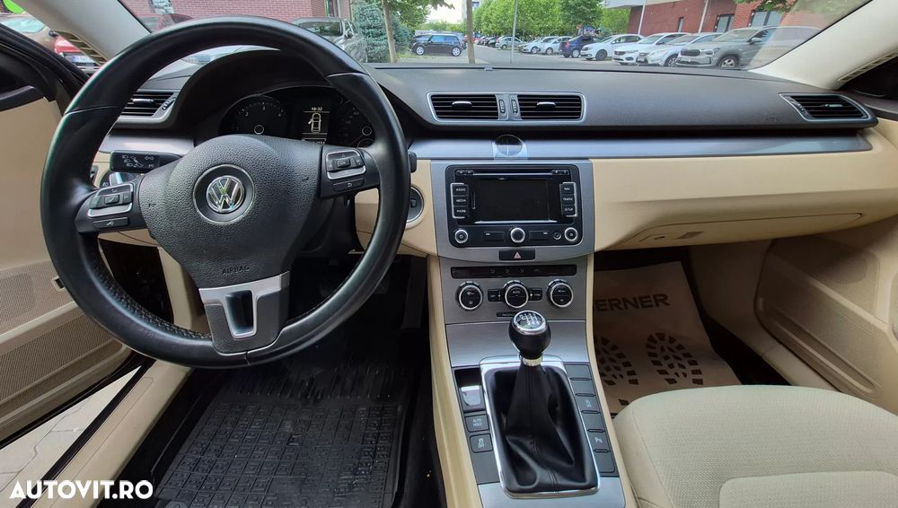 VOLKSWAGEN Passat 2012 — imagine 11