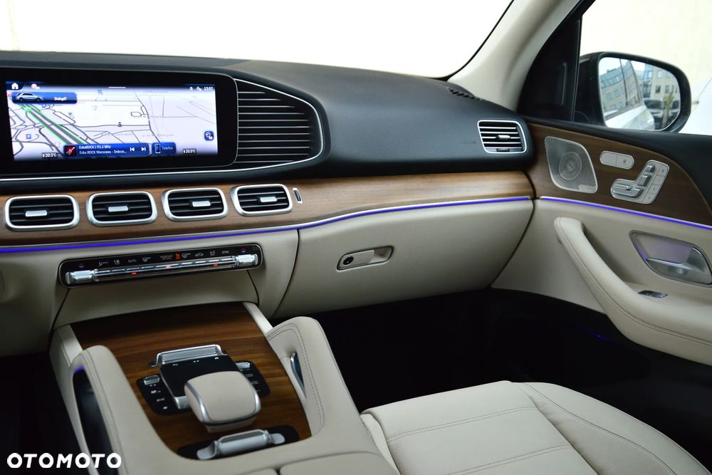 Mercedes-Benz GLE 300 d 4-Matic - 25