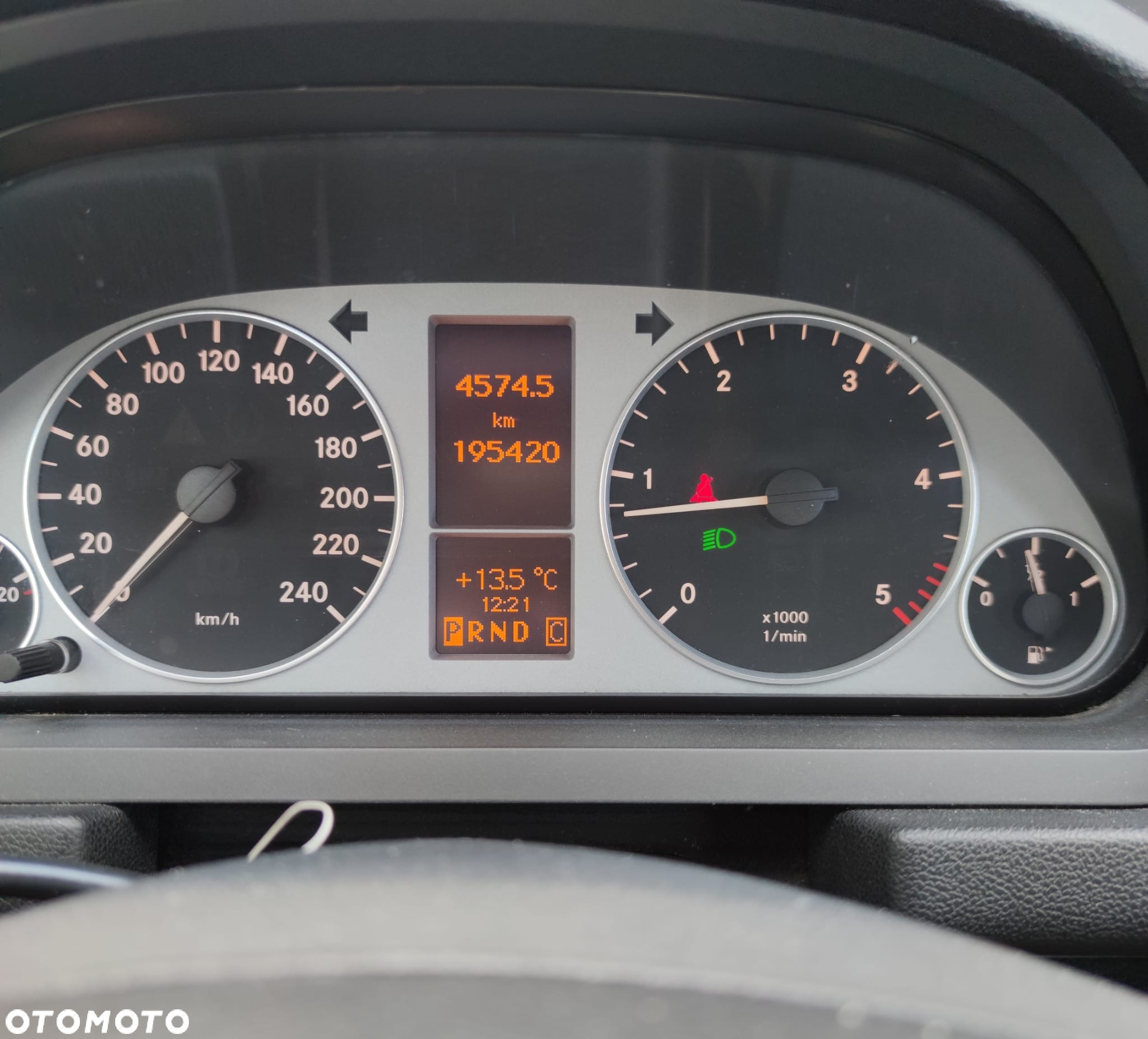 Mercedes-Benz Klasa B 180 CDI Autotronic - 9