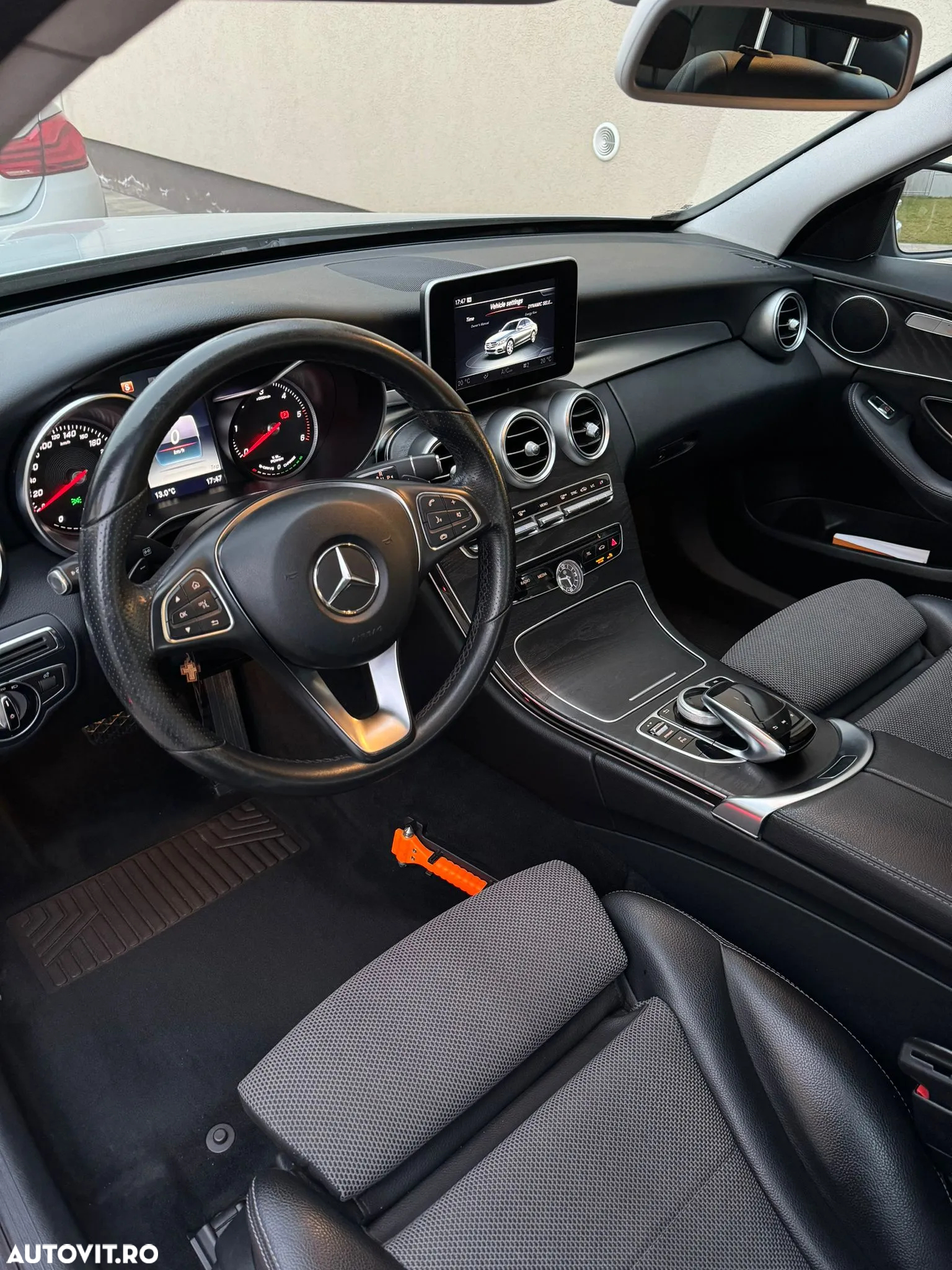 Mercedes-Benz C - 3